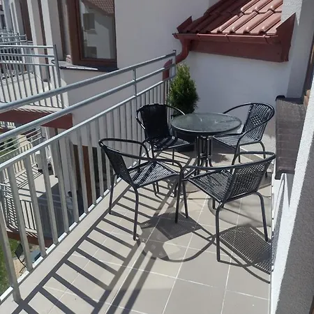 Summer Apartment *